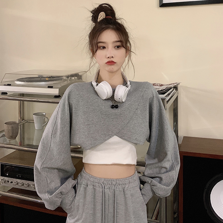 Short hot girl top women's ins fashion sweater 2021 new spring and autumn thin loose design