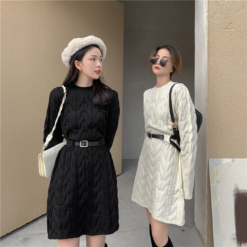 Real shooting real price autumn and winter Korean twist wool dress round neck knitted dress