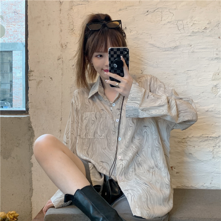 Real shot 2021 new autumn water grain rendering printing loose long sleeve blouse Hong Kong Korean women's Polo Shirt