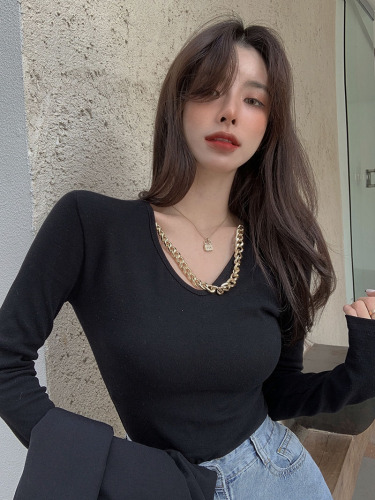 Real price! Sexy V-neck chain long sleeve T-shirt women's design short top with bottom shirt