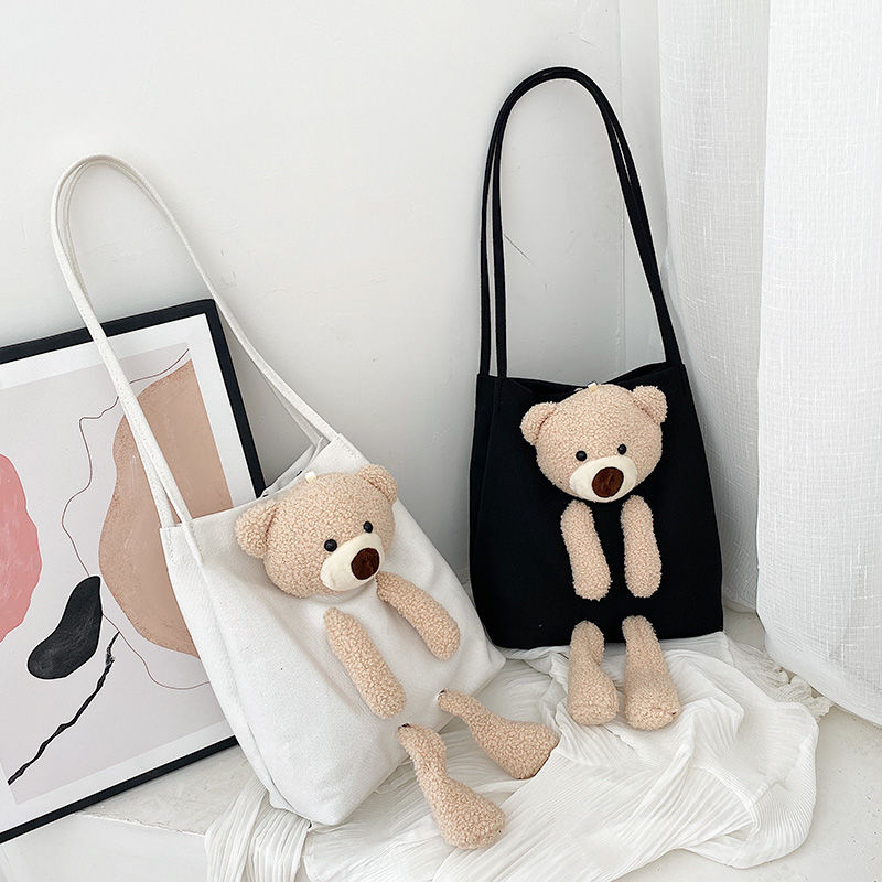 2020 new Korean version of female students' straddle and versatile ins single shoulder canvas bag