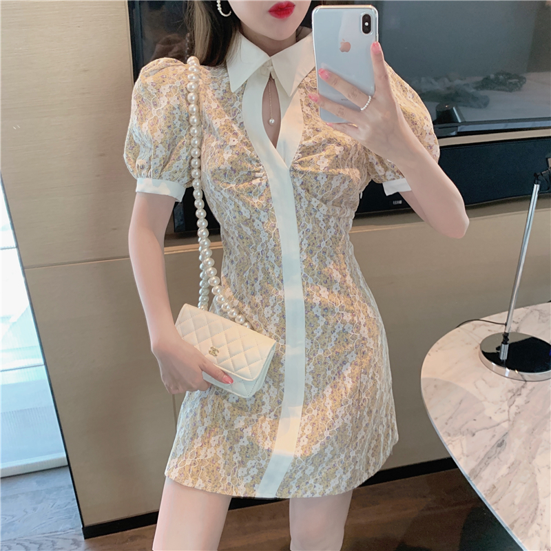 Real price new French retro bubble sleeve floral dress with hollow pleated stand collar and waist