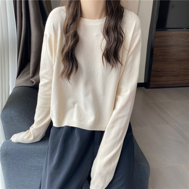 Autumn 2021 new Korean round neck Pullover long sleeve Knitted Top Women's short loose thin inner bottom shirt