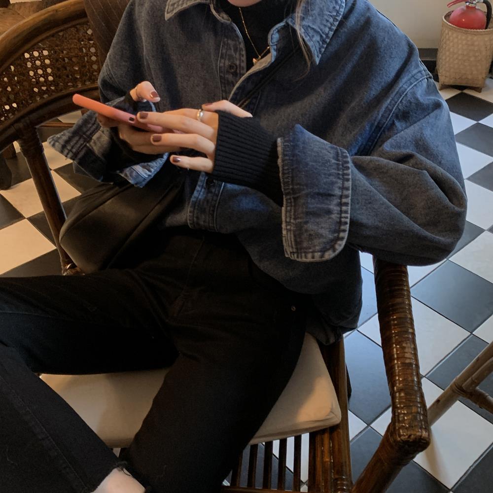 The smallest South Korean denim shirt women's design sense