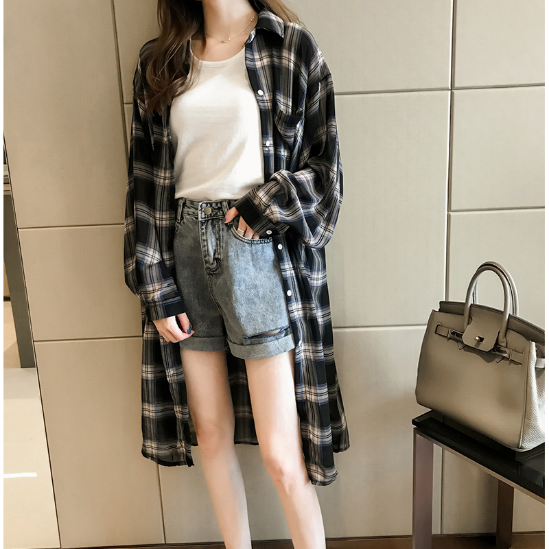 New Sunscreen Women's Korean Version Baitao Loose Medium-long Fat MM Checker Overcoat Thin Open Shirt