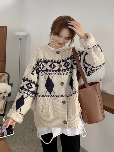 Vintage rhombic jacquard round neck single breasted sweater women's loose lazy style thin fashion net red knitted cardigan