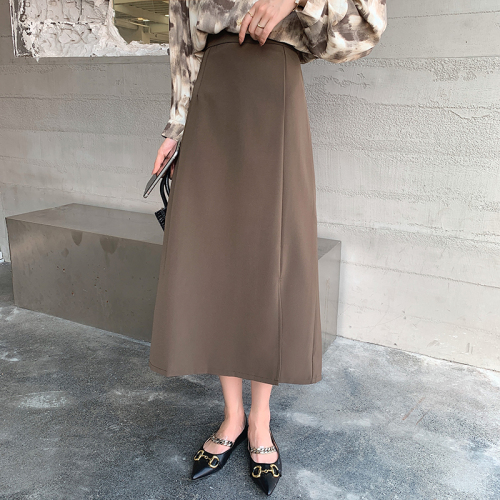 Real shooting of the new Korean chic in autumn and winter 2021 simple and versatile solid color split A-line skirt