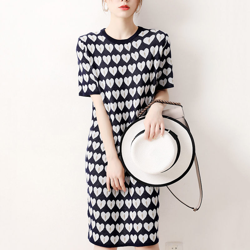 Large size 2021 summer new slim short sleeve dress, versatile and fashionable, love medium length straight skirt