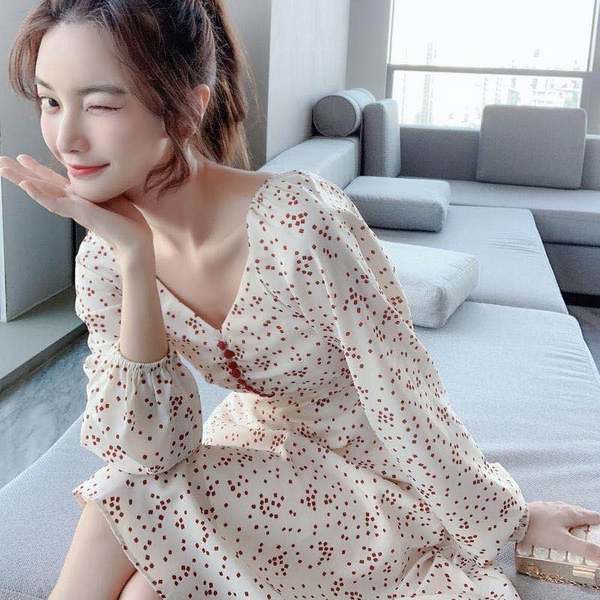 Floral dress 2021 new autumn and winter dress ins women's dress light mature style foreign dress