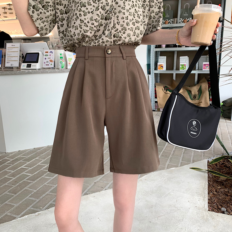 Real price 2021 new summer loose fitting suit Capris show thin and versatile, with retro high waist straight shorts