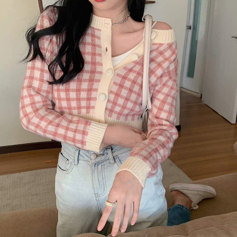 Sweater cardigan women's short gentle retro Plaid long sleeve top spring 2021 new spring knitted coat