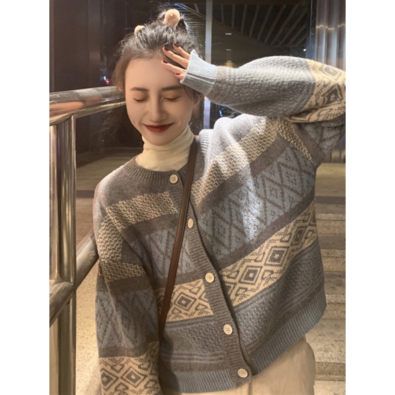 Cardigan new French loose retro 2021 lazy style sweater jacket women's Korean spring knitting