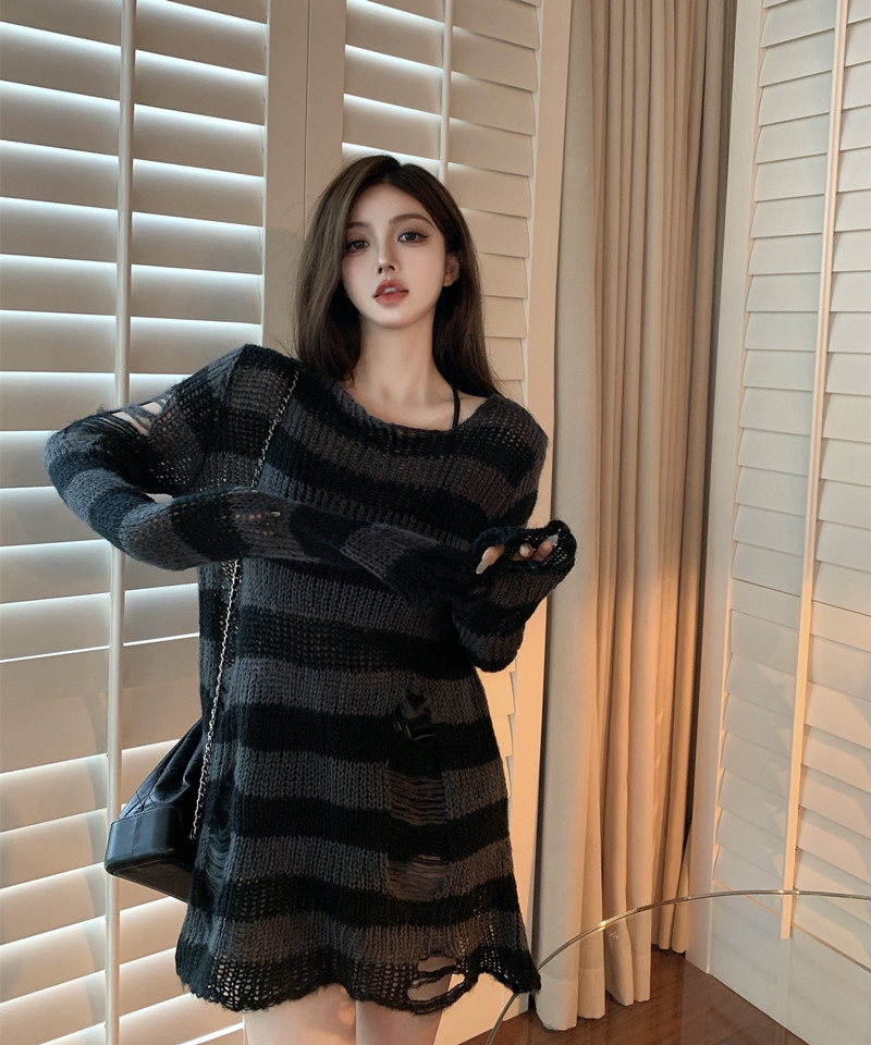 Real price round neck striped Pullover Sweater women's spring and autumn broken hole lazy sweater loose thin blouse top