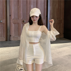 Real price loose thin striped shirt + double shoulder suspender + simple high waist denim shorts
