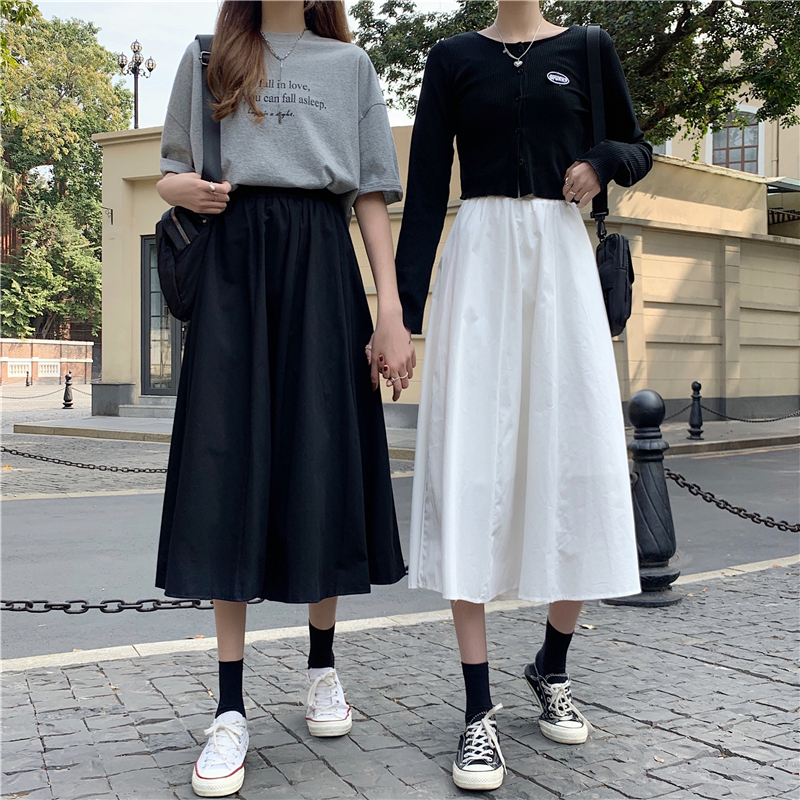 Female student's umbrella skirt Korean version loose medium length high waist slim slim big swing temperament versatile A-line skirt summer