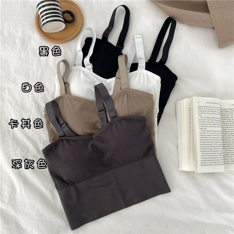 Real shooting traceless beautiful back suspender vest, chest pad, wearing outside and backing inside