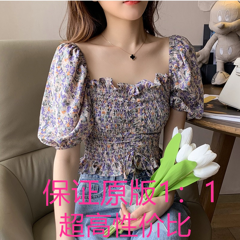 Broken Flower Chiffon shirt women's summer short sleeve French square collar retro exposed clavicle heart machine small shirt fold design feeling top fashion