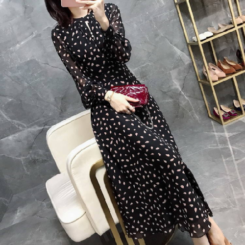 Dress women's spring and summer 2020 new Korean style style style waist closing French retro polka dot skirt
