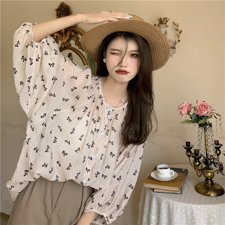 Real price real shot wave point shirt women's Retro bubble long sleeve loose Chiffon sunscreen Shirt Top