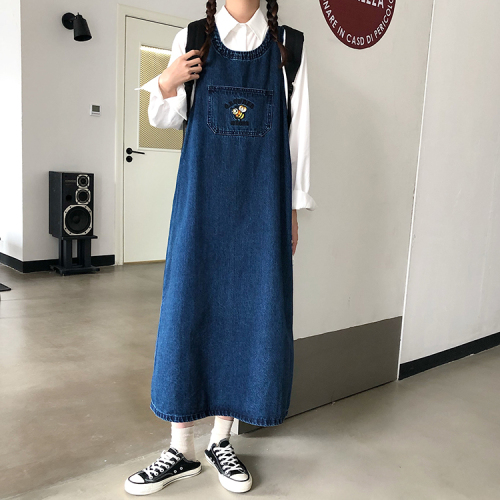 Real price Korean junior college denim skirt with thin and loose embroidery medium length vest skirt