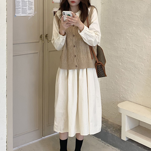Real price ~ autumn two piece linen pattern cardigan Vest + lace up waist shirt and skirt