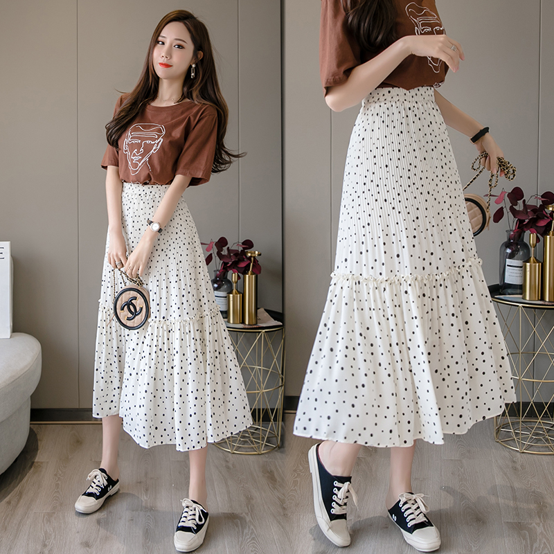 Spring's new slim big swing dotted skirt medium length Pleated Chiffon Long Skirt dot skirt summer