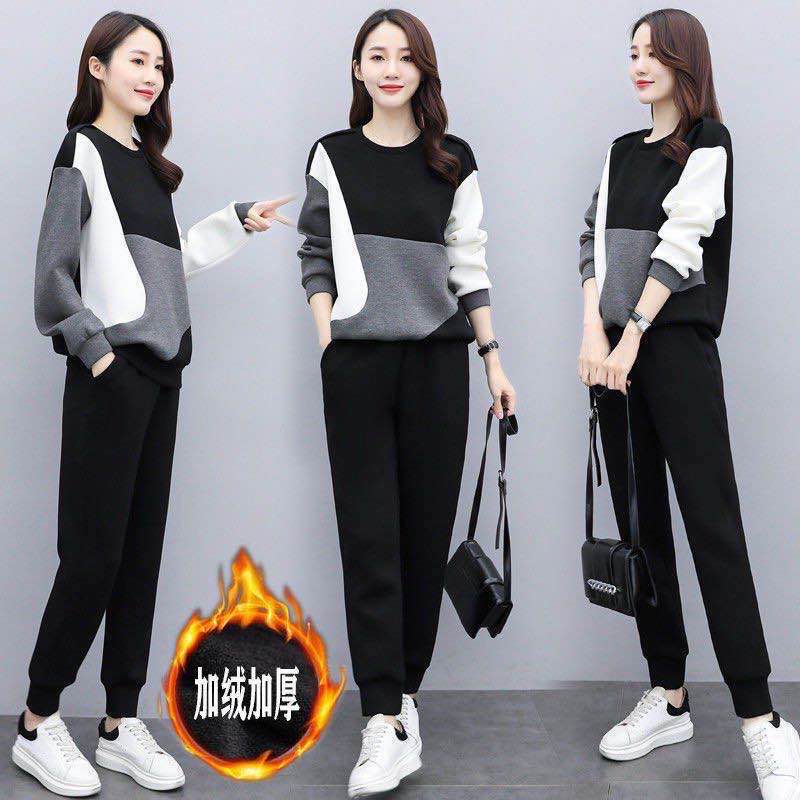 Large size fashion suit female early autumn 2021 new slim leisure sports foreign style age reduction two-piece suit popular this year
