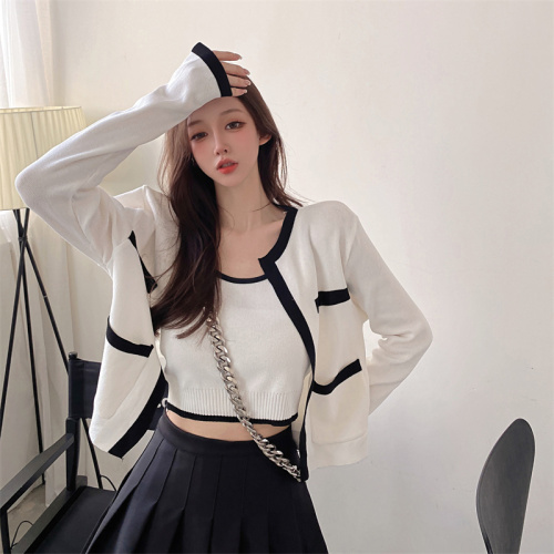 Real price knitted cardigan jacket design sense of temperament short style with jacket and vest set