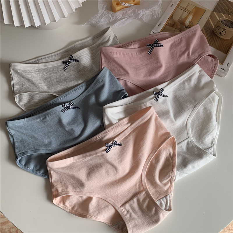 Real price Korean version of sweet girl makron bow candy student triangle underwear
