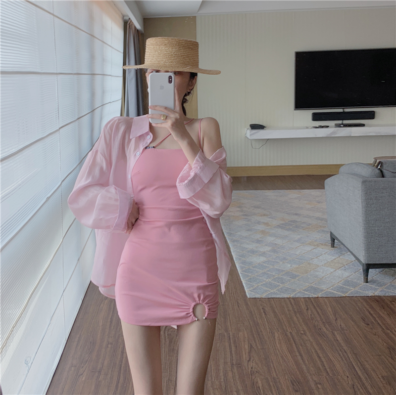 Real price design pure hip strap dress + Split back bow sunscreen shirt