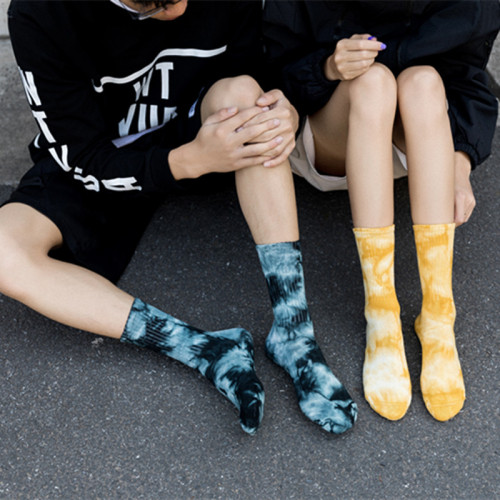 Trendy street socks, trendy socks, men's trendy couple socks, stockings, sportswear, women's four seasons socks