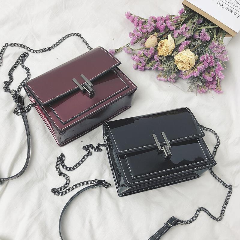 Bag female student messenger bag Korean new summer fashion versatile shoulder bag chain MINI SQUARE bag