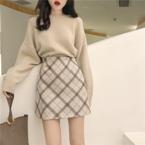 Real shot real price Korean version autumn and winter high waist and all kinds of woolen plaid skirt