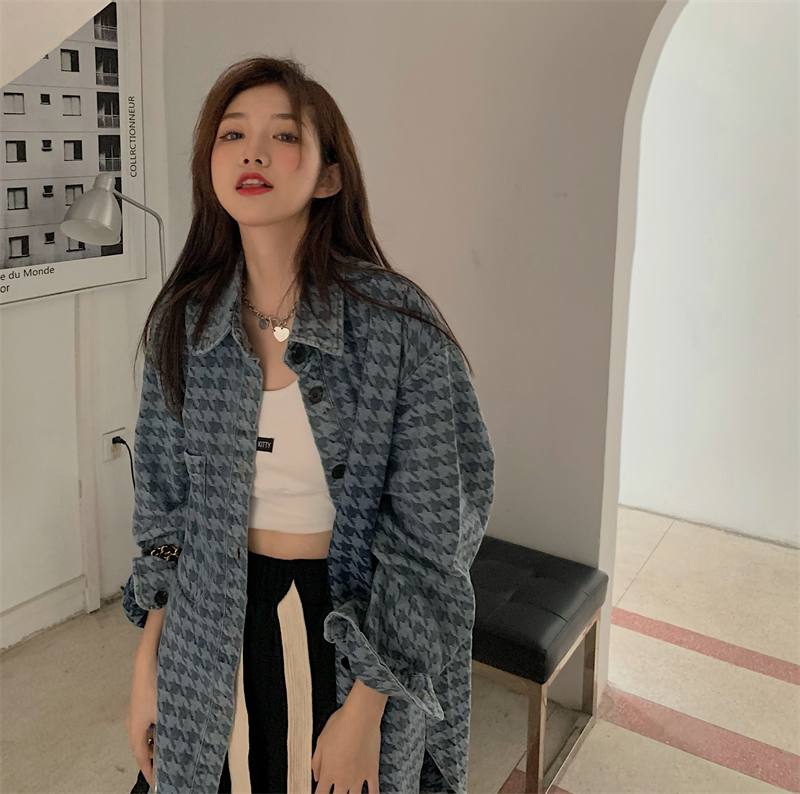 Real shot real price autumn Korean version versatile loose medium and long Vintage thousand bird denim jacket