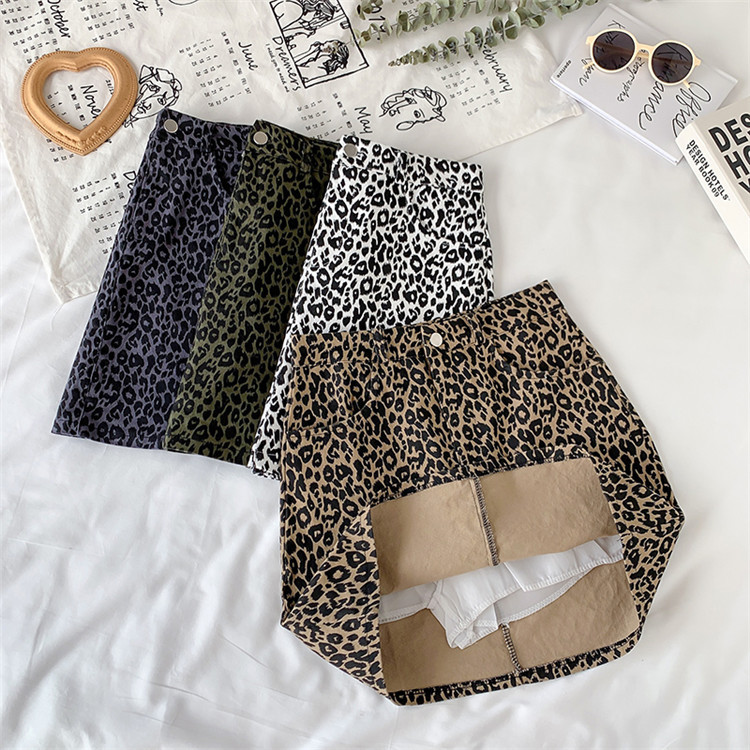 Real shooting super fire versatile personality thin leopard a-word Hip Wrap short skirt in fashion