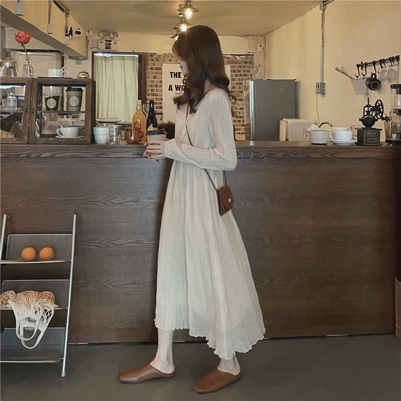 Real price! Korean style V-neck button elastic waist long sleeve dress Vintage Pleated Chiffon Skirt