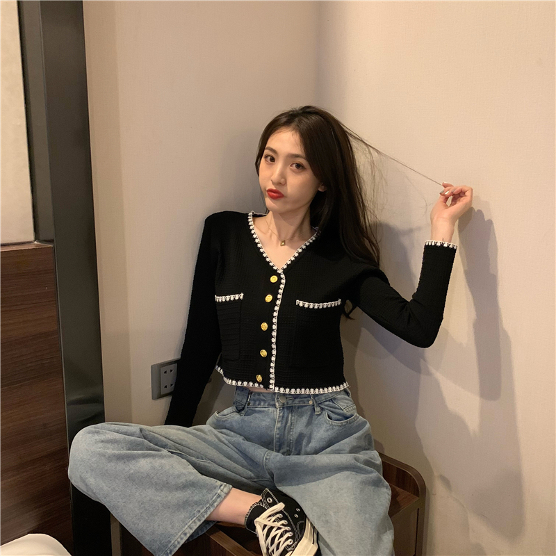 Real shot real price autumn new V-neck breasted small fragrant style knitted jacket cardigan