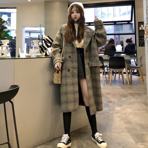 Loose medium and long Plaid Wool Jacket in autumn, winter and Korean Edition