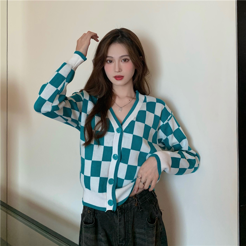 Real shooting real price autumn and winter New Retro loose V-neck checkerboard Sweater Cardigan Jacket Women