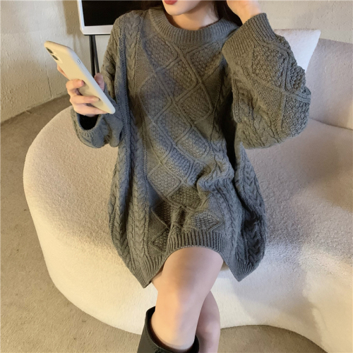 Real shooting real price autumn and winter new loose lazy wind twist sweater Pullover medium and long top