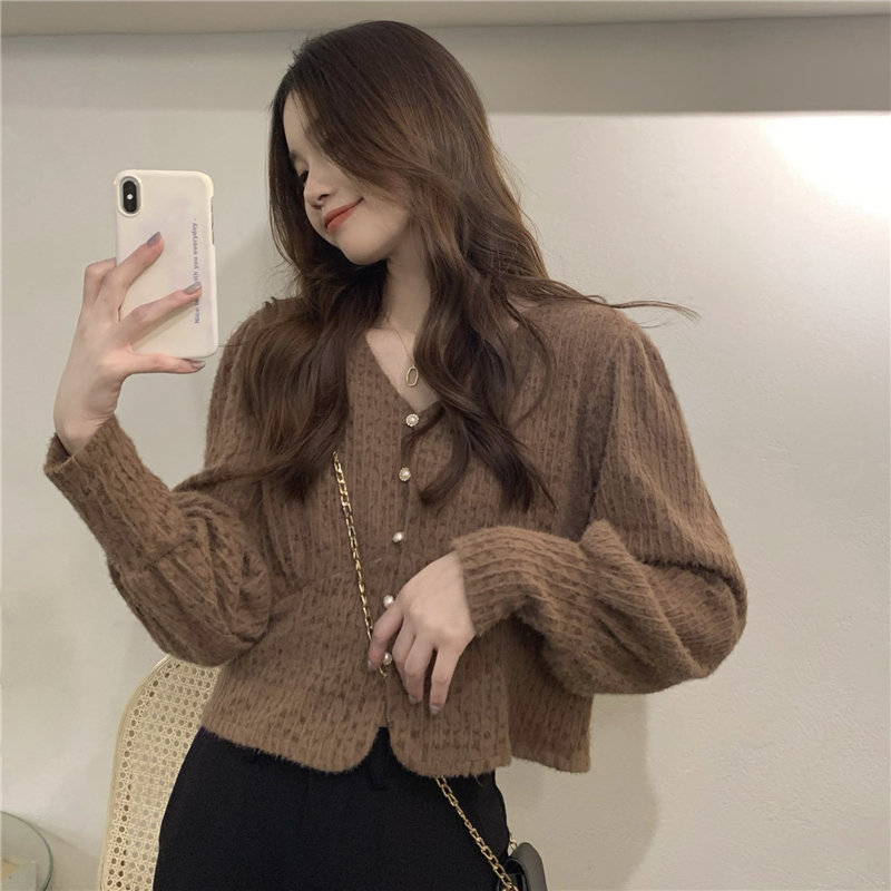 Real price! Retro temperament white short long sleeve shirt autumn winter French V-neck with lace shirt