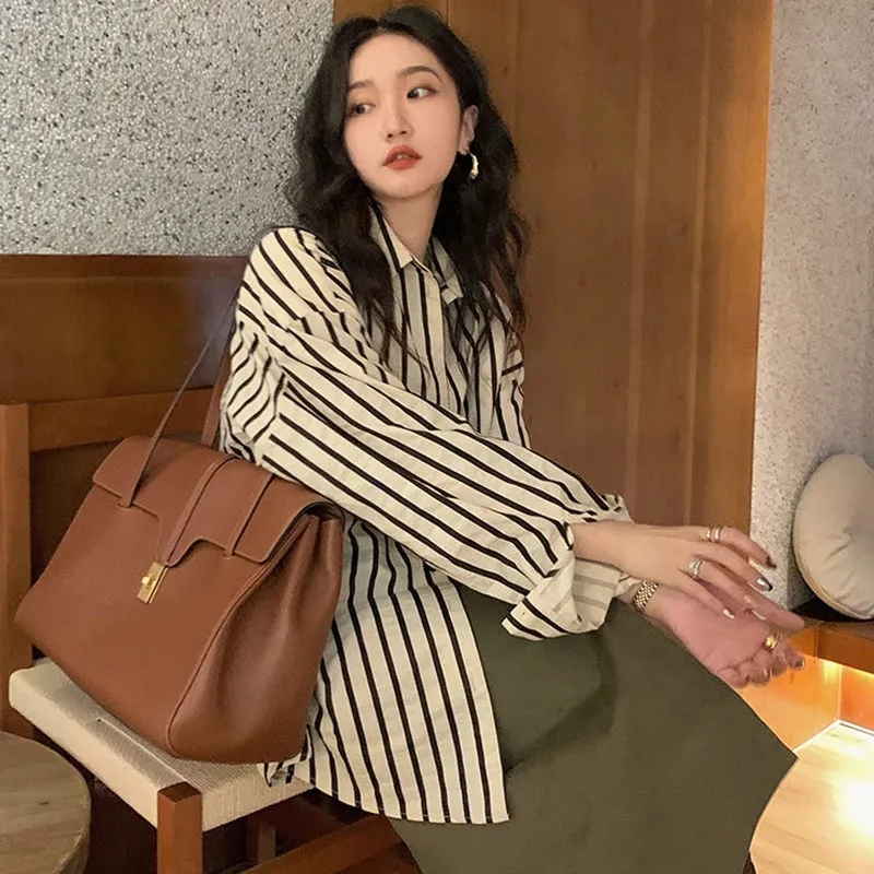 French versatile Long Sleeve Striped Shirt women's design sense of minority early autumn temperament top