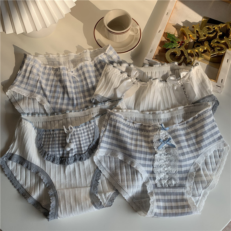 Real price Korean blue lace contrast bow knot pure cotton middle waist student triangle underwear