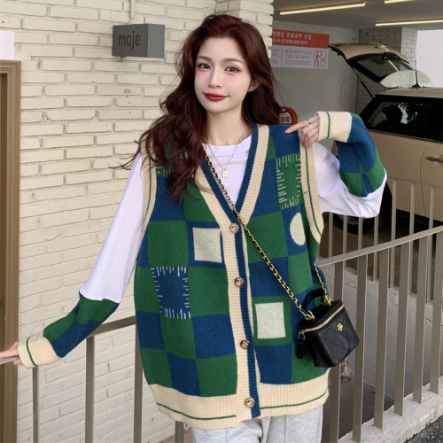 Real price ~ Qige knitted vest women's Sweater Vest + contrast stitching white Long Sleeve T-Shirt