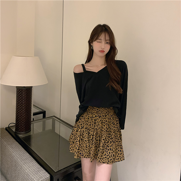 Real price hot girl careful machine exotic two-piece suit skirt 2022 early spring T-shirt leopard skirt female