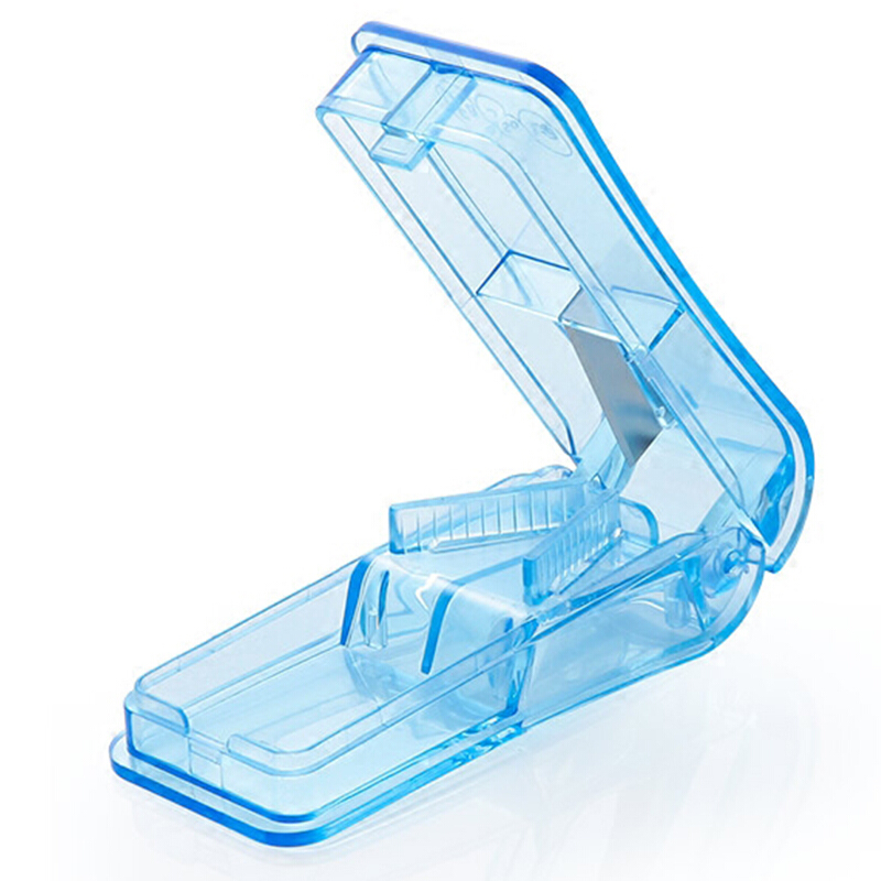 Xinqin medicine cutter can fix tablet divider transparent medicine cutting box portable mini plastic medicine dispensing box