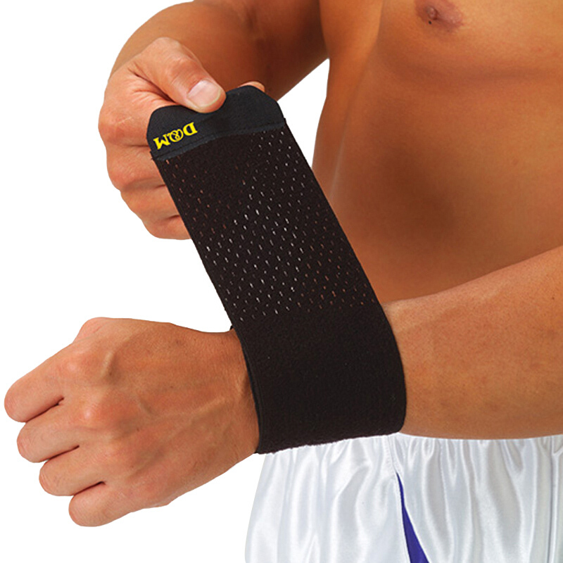 D & M D-20 basketball badminton bandage imported from Japan Sports Wristband men's adjustable wristband thin breathable long single in summer