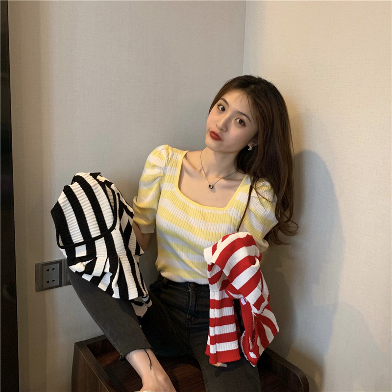 Summer new retro slim square neck bubble sleeve knitted short sleeve top