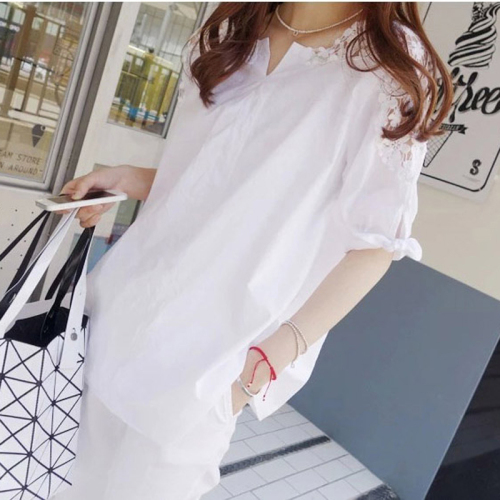 New Spring and Summer Dresses Korean Version Large Shirt Women's Fat mm Abdomen Covered Top Short Sleeve T-shirt Lace Bottom Blouse