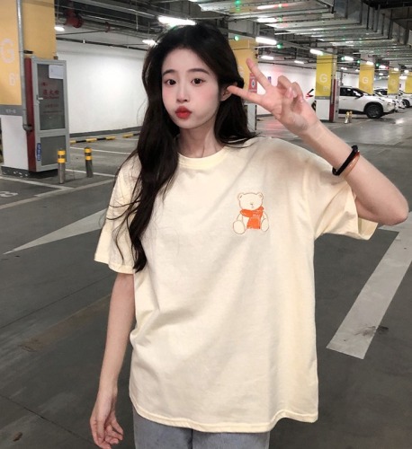White bear short sleeve T-shirt women's spring  new loose Korean design sense of niche net red top